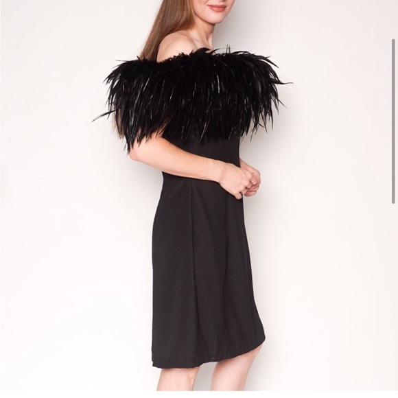 VINTAGE Dave & Johnny Black Feather Sheath Dress 8 - Picture 4 of 7